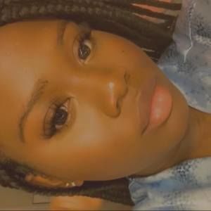 Meet your Posher, Leasy